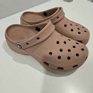 Dusty Pink Platform Crocs | Size 8